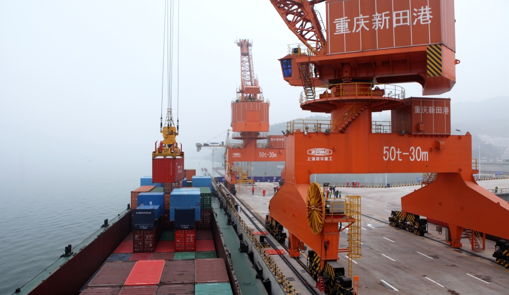 2020年12月3日，万州新田港一期作业区正式开港运营